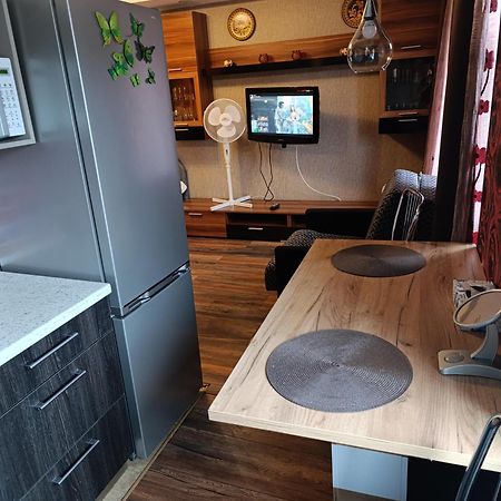 Margo-Apartament Ventspils Ngoại thất bức ảnh